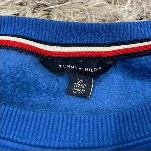 Tommy Hilfiger Blue Crewneck Sweater Juniors XS - Picture 7 of 9